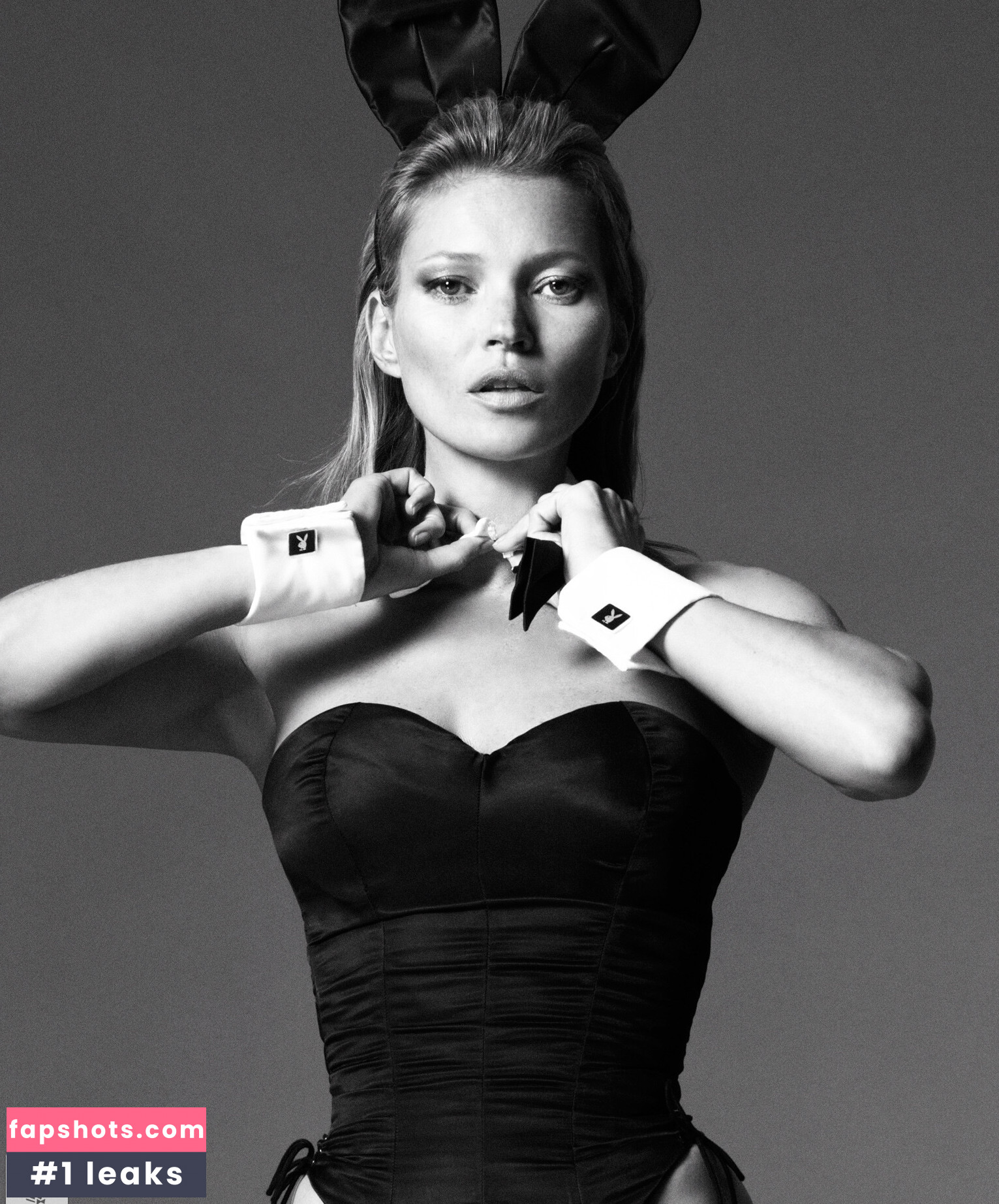 Kate Moss Nude Leaks OnlyFans Photos #66 - LeakJerk