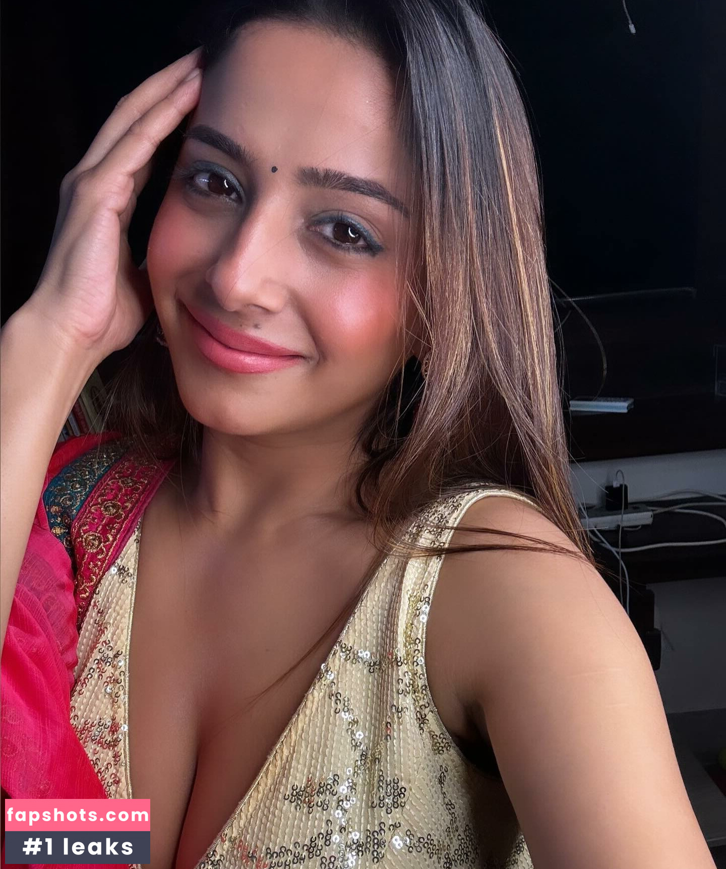 Kate Sharma gallery photo #39