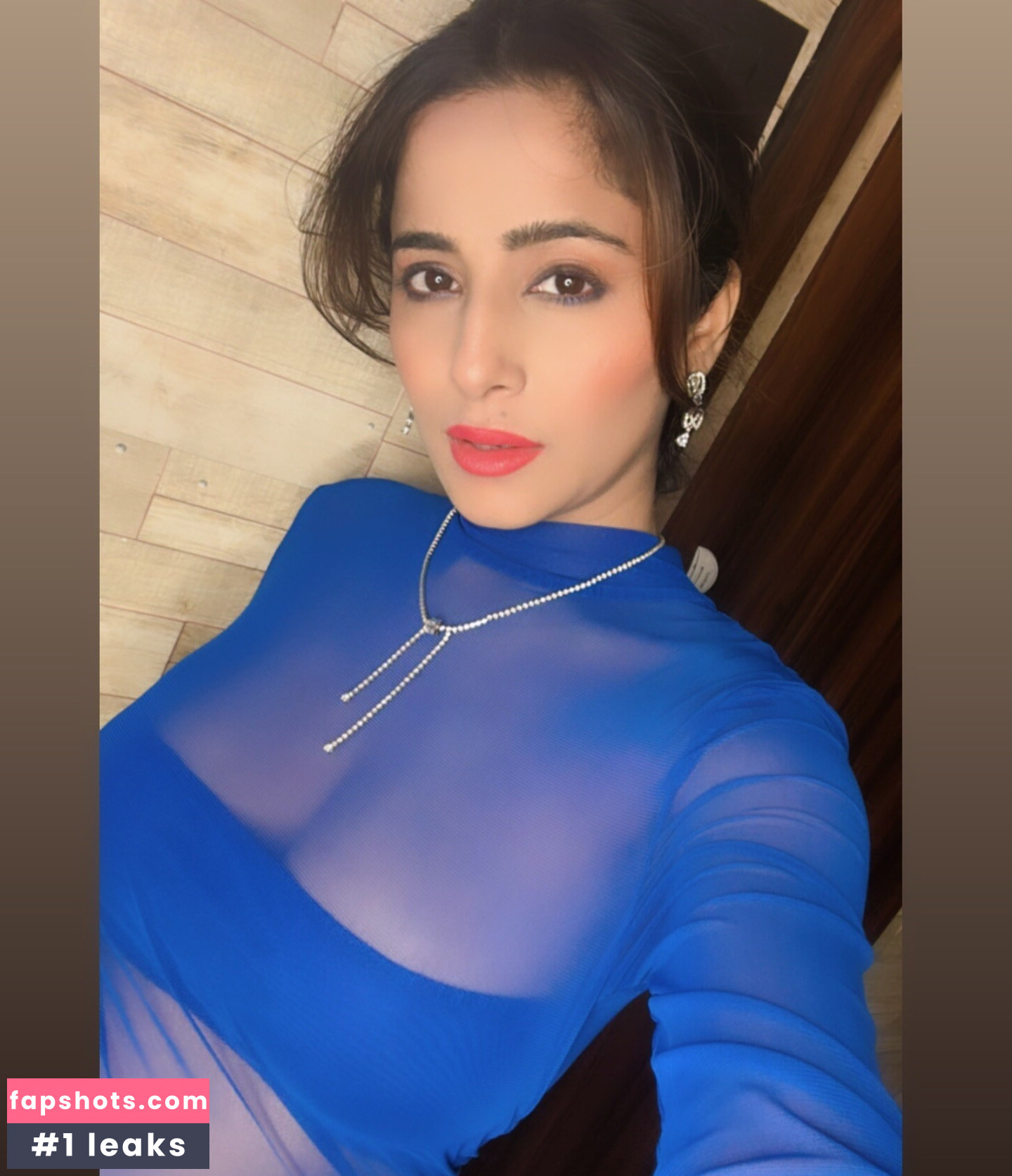 Kate Sharma gallery photo #44