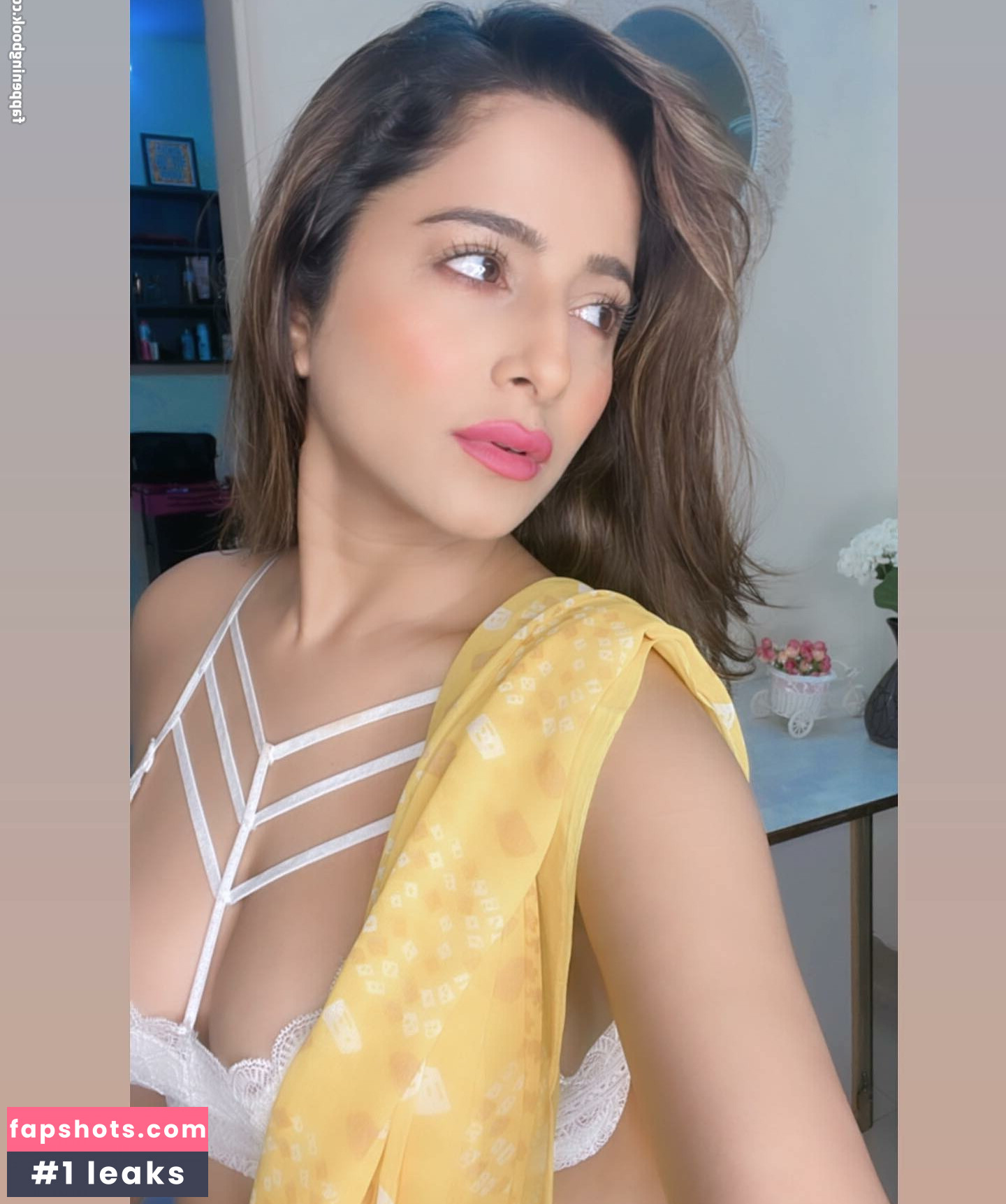 Kate Sharma gallery photo #63