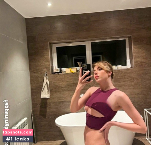 Kate Shumskaya gallery photo #119