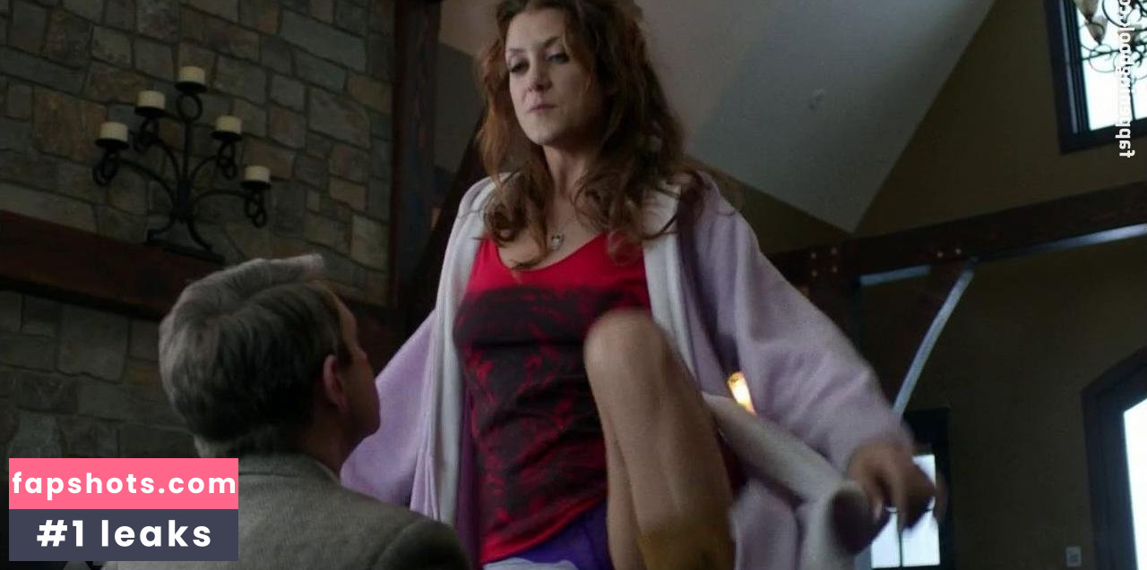 Kate Walsh gallery photo #136