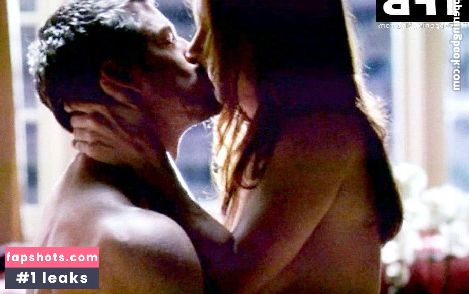 Kate Walsh gallery photo #28