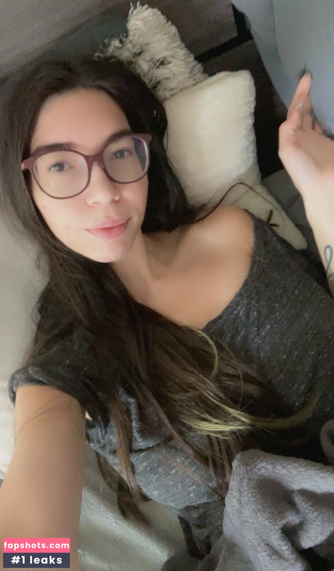 Katelise gallery photo #6