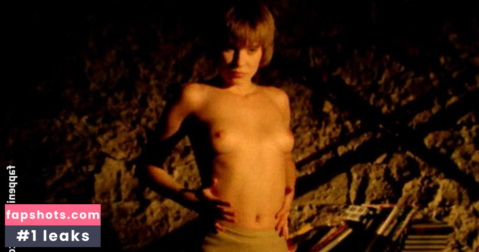 Katell Laennec gallery photo #7