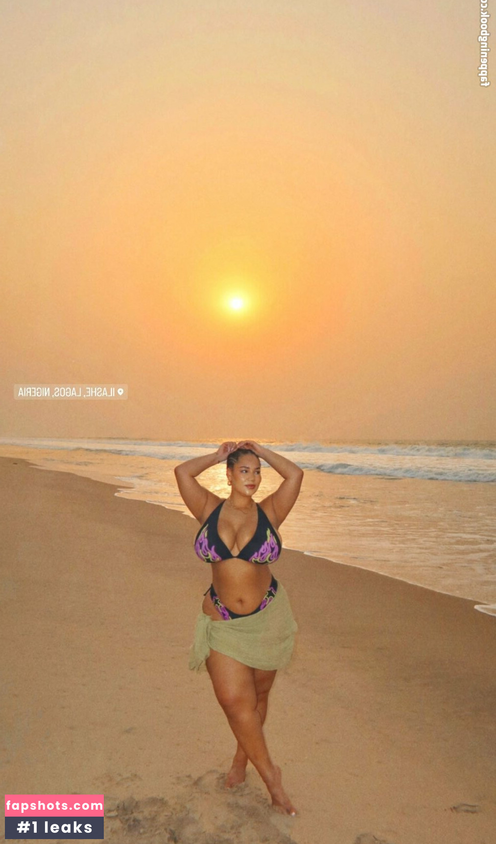 Katelyn Folasade gallery photo #3