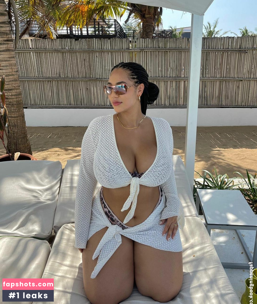 Katelyn Folasade gallery photo #47