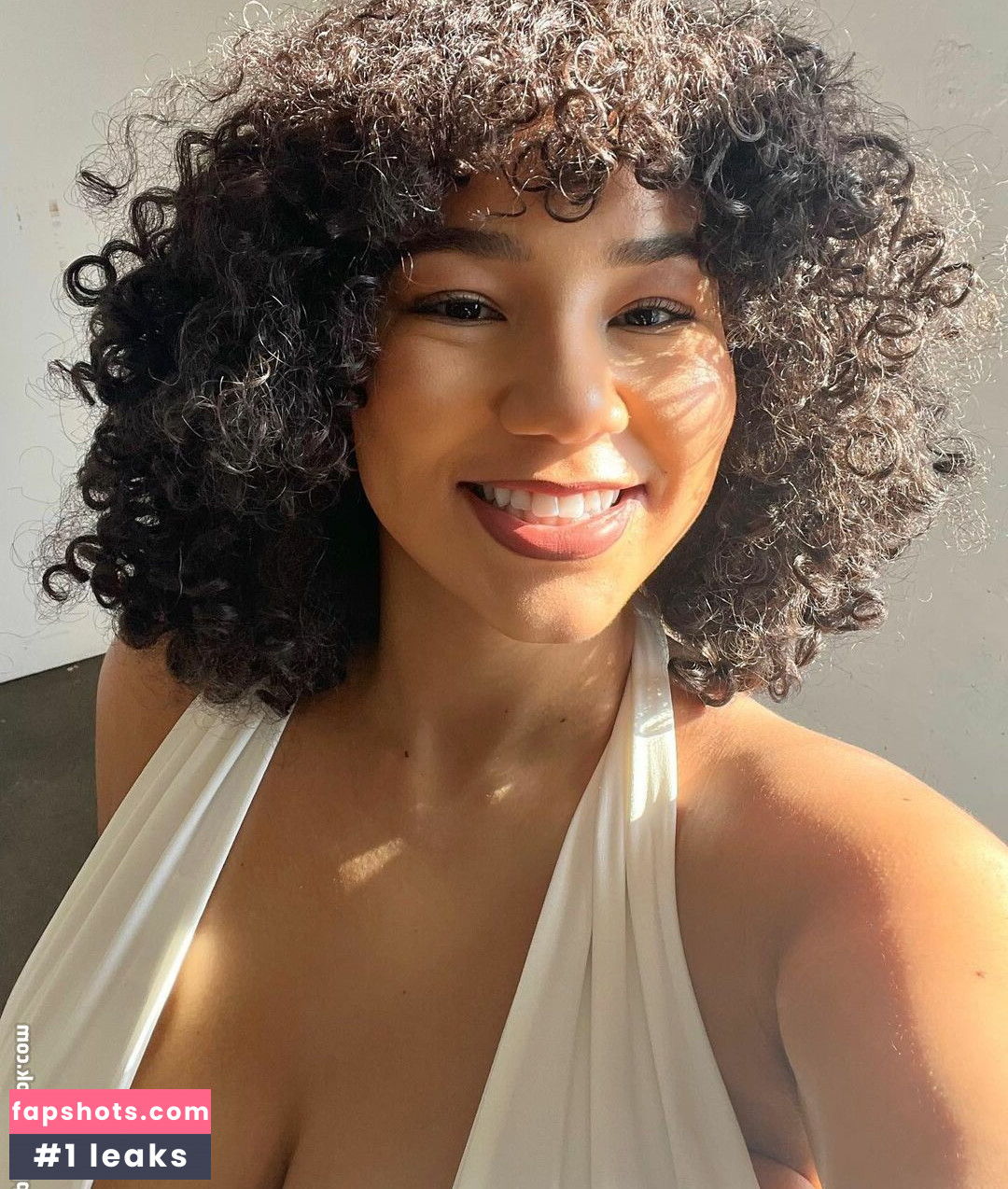 Katelyn Folasade gallery photo #51