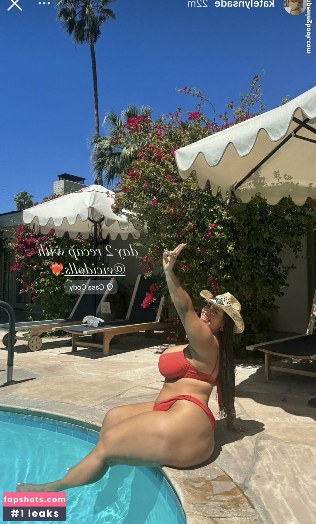 Katelyn Folasade gallery photo #10