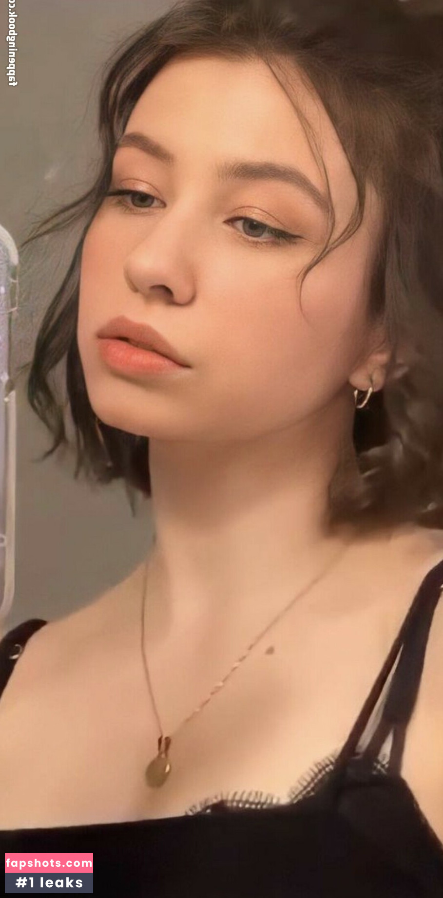 Katelyn Nacon gallery photo #27