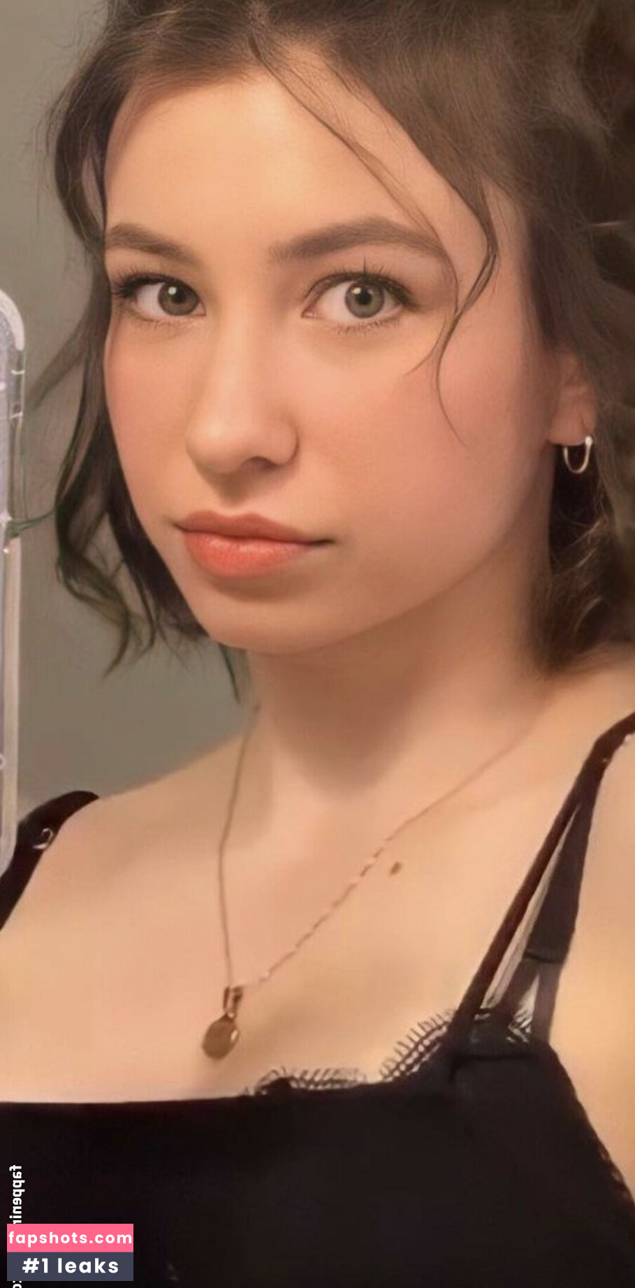 Katelyn Nacon gallery photo #32