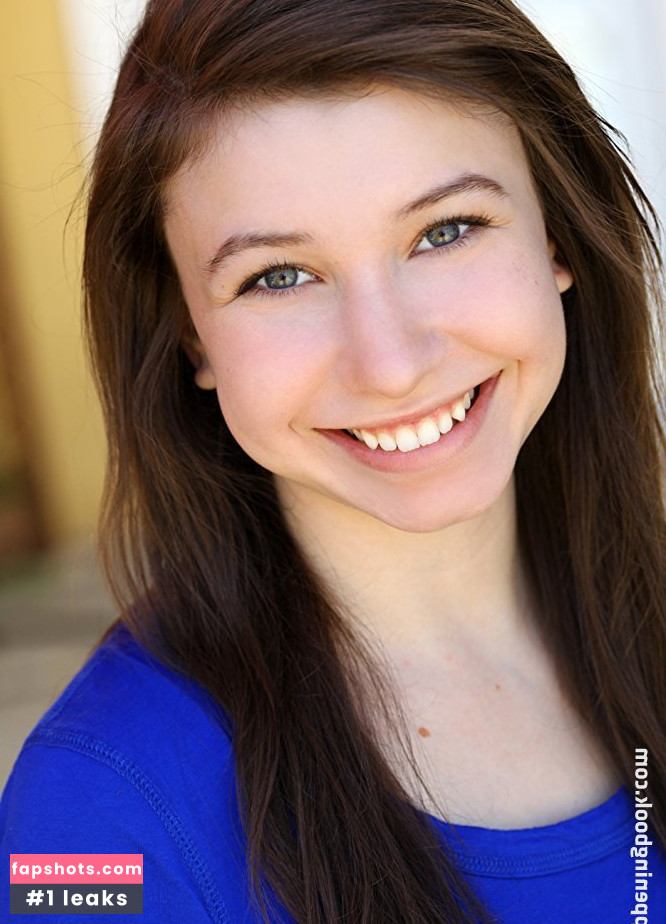 Katelyn Nacon gallery photo #41