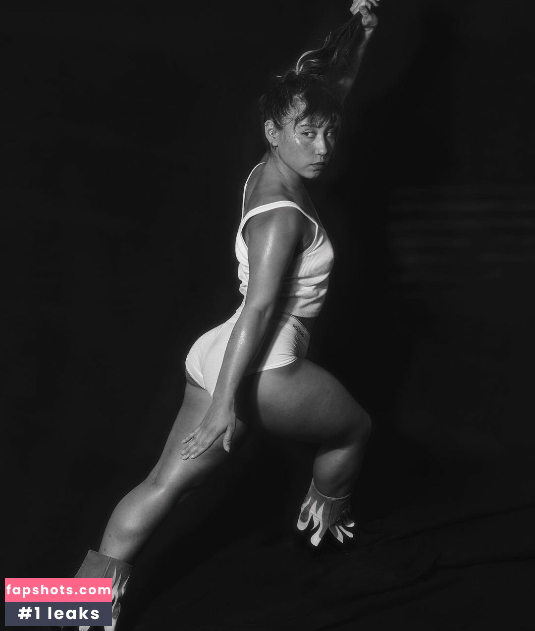 Katelyn Ohashi gallery photo #77