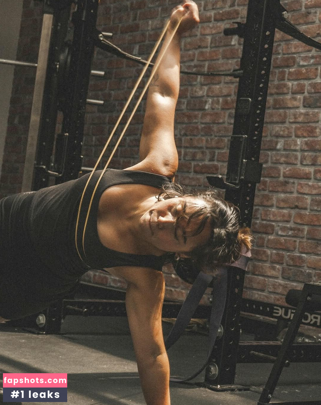 Katelyn Ohashi gallery photo #9