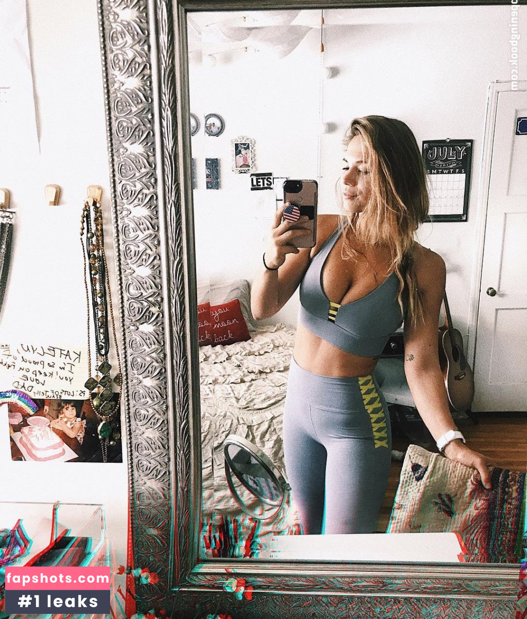 Katelyn Pippy Nude Leaks OnlyFans Photos #21 - LeakJerk