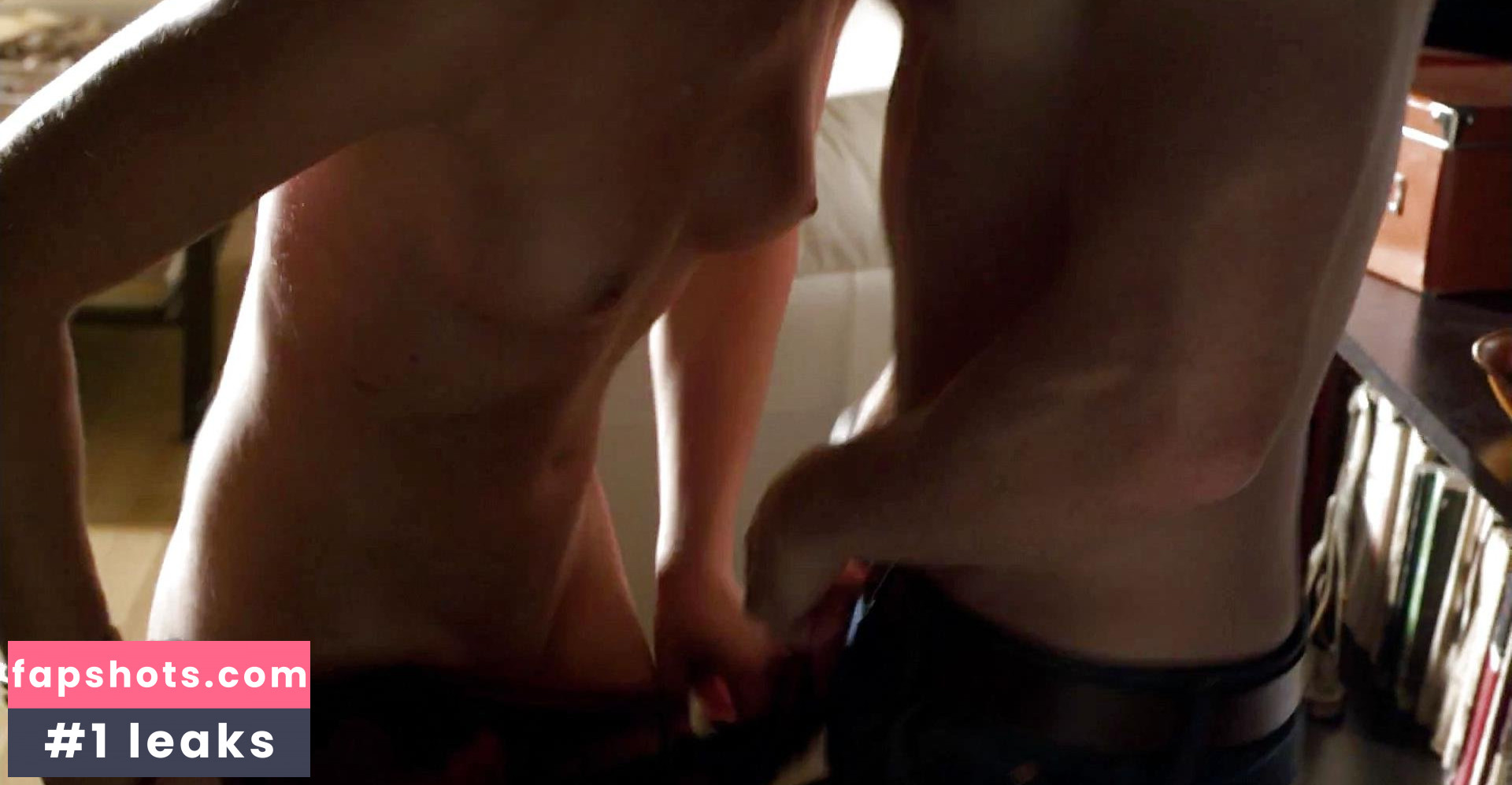 Katelynn Derengowski gallery photo #8