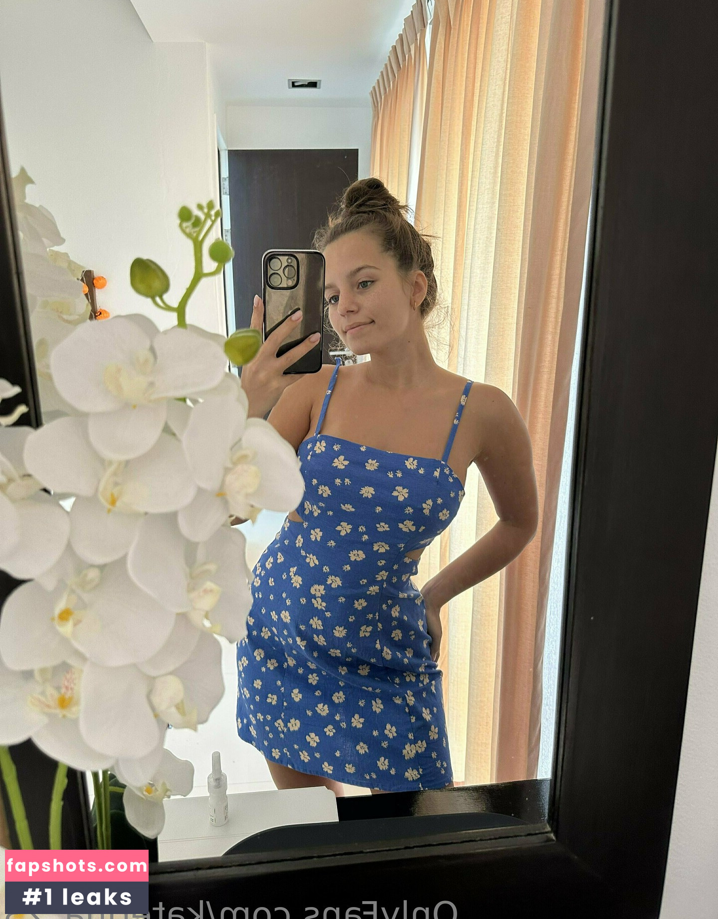 katerina_23 gallery photo #20