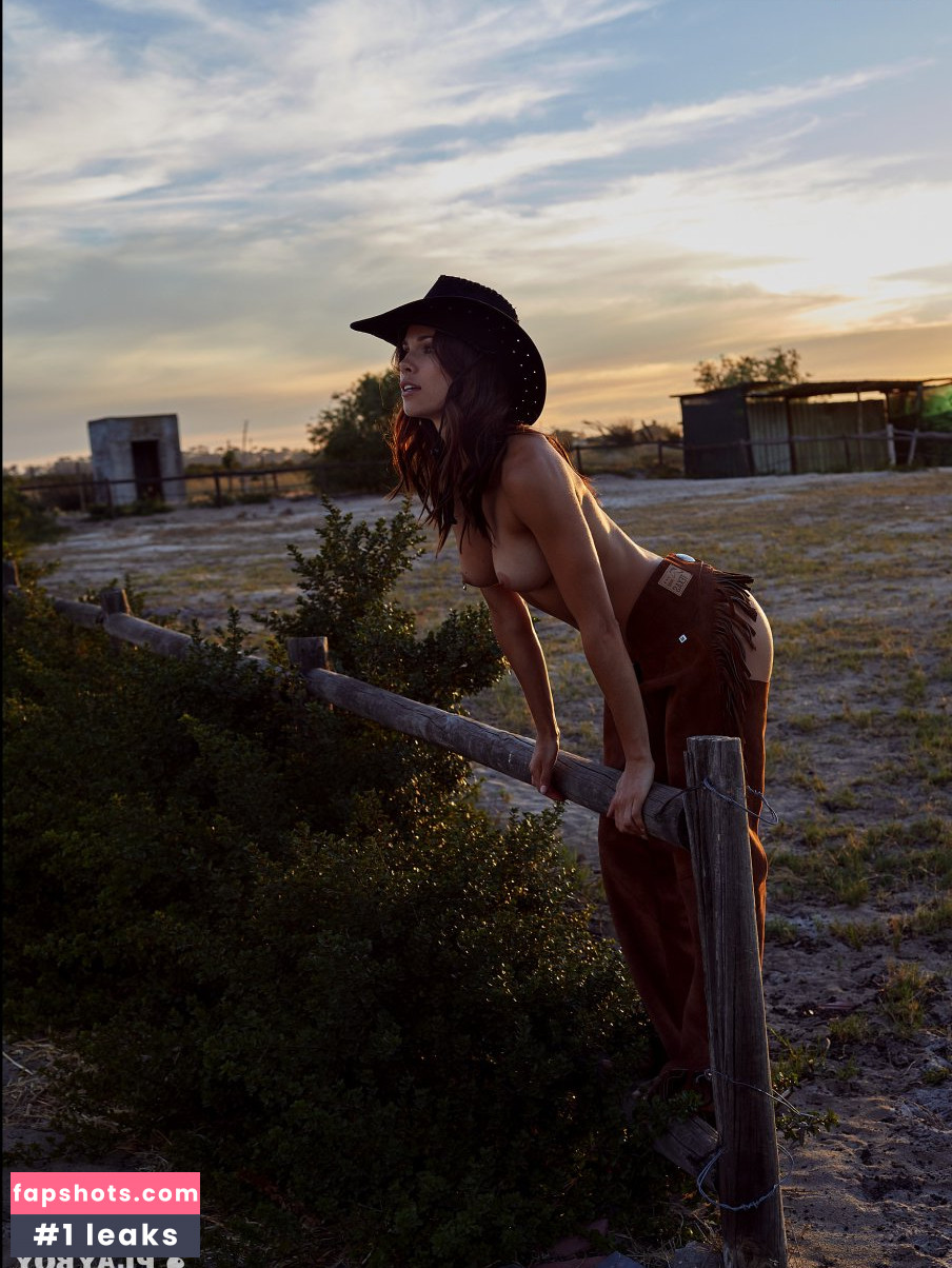 Katerina Giannoglou gallery photo #50