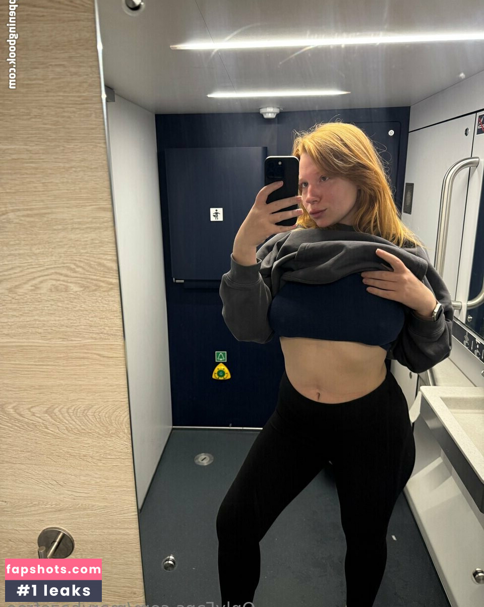 Katerina Hot gallery photo #2