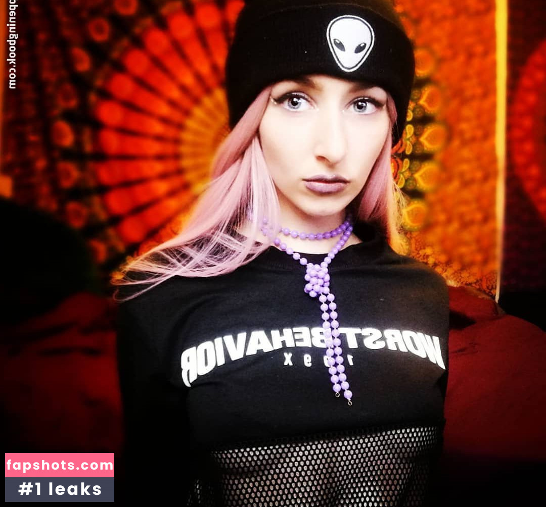 Katex Nahé úniky fotek pouze od fanoušků #105 - Fapshots