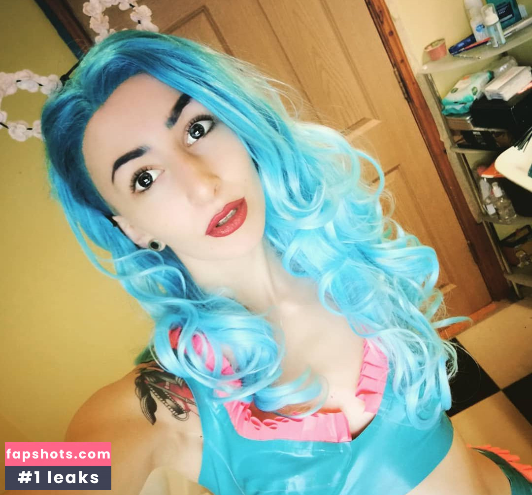 Katex Nahé úniky fotek pouze od fanoušků #108 - Fapshots