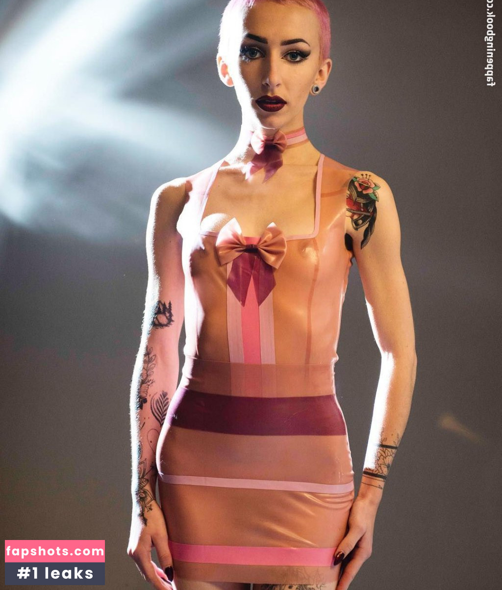 Katex Nahé úniky fotek pouze od fanoušků #122 - Fapshots