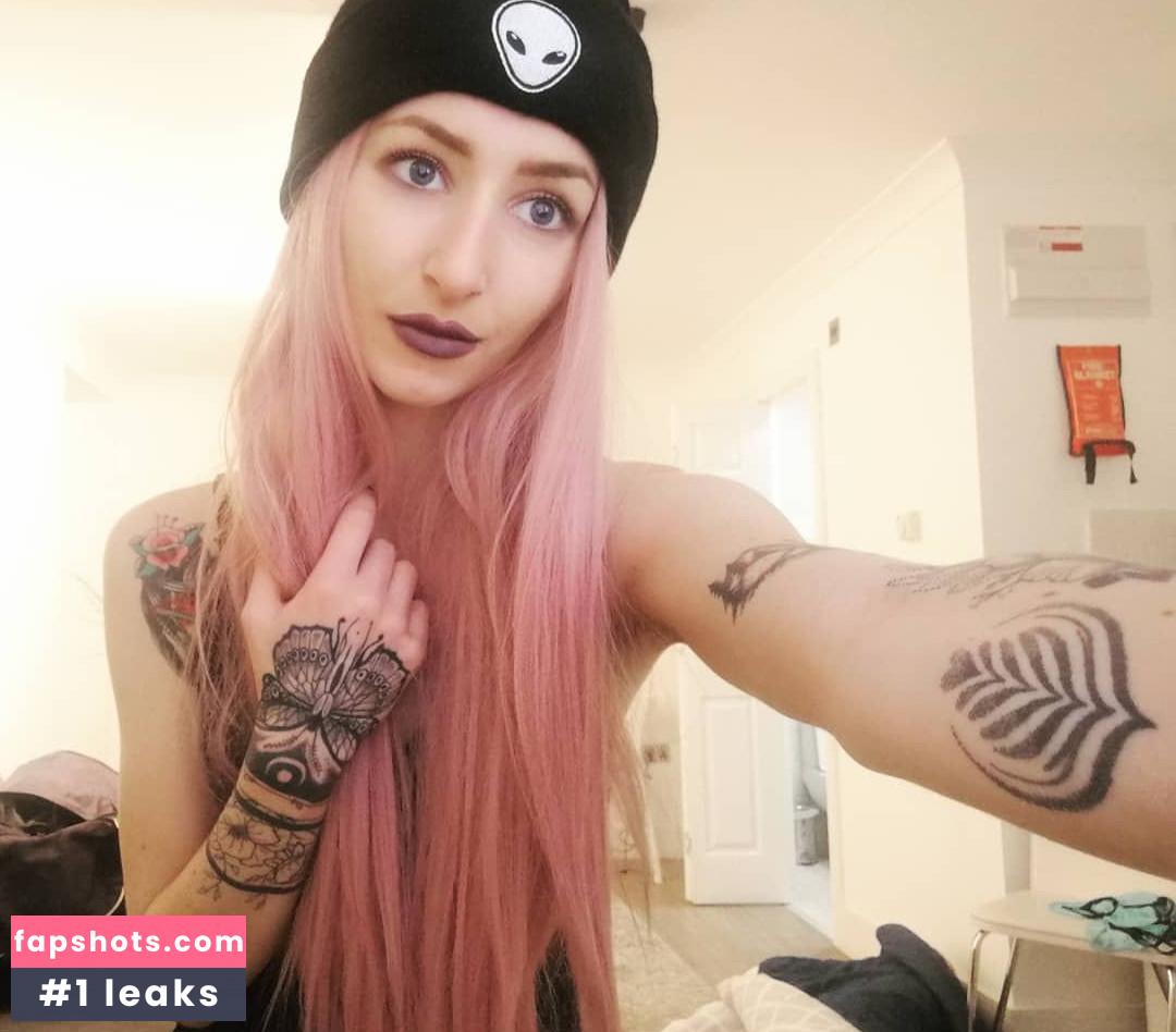 Katex Nahé úniky fotek pouze od fanoušků #56 - Fapshots