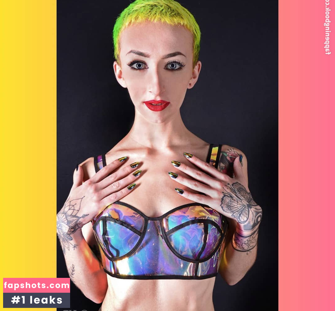 Katex Nahé úniky fotek pouze od fanoušků #89 - Fapshots