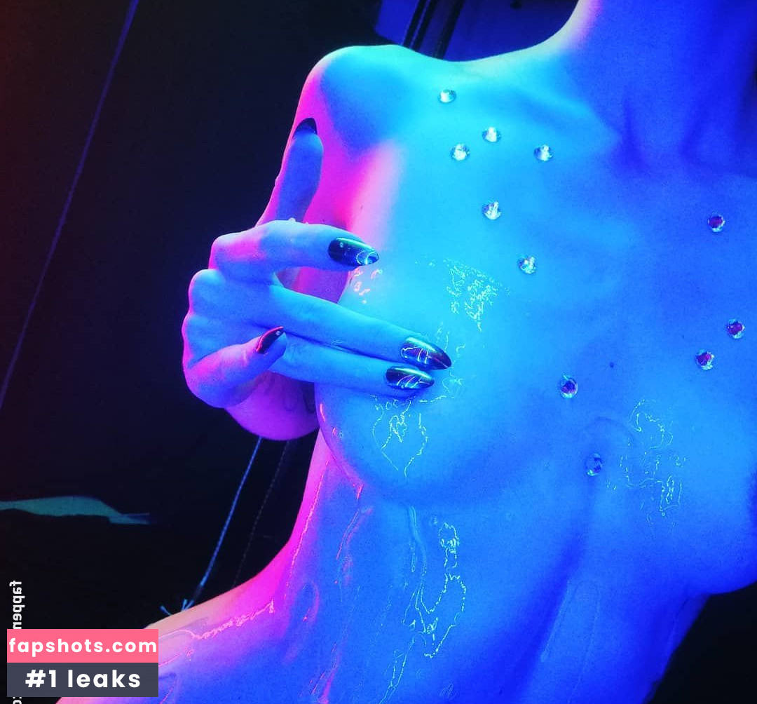 Katex Nahé úniky fotek pouze od fanoušků #93 - Fapshots