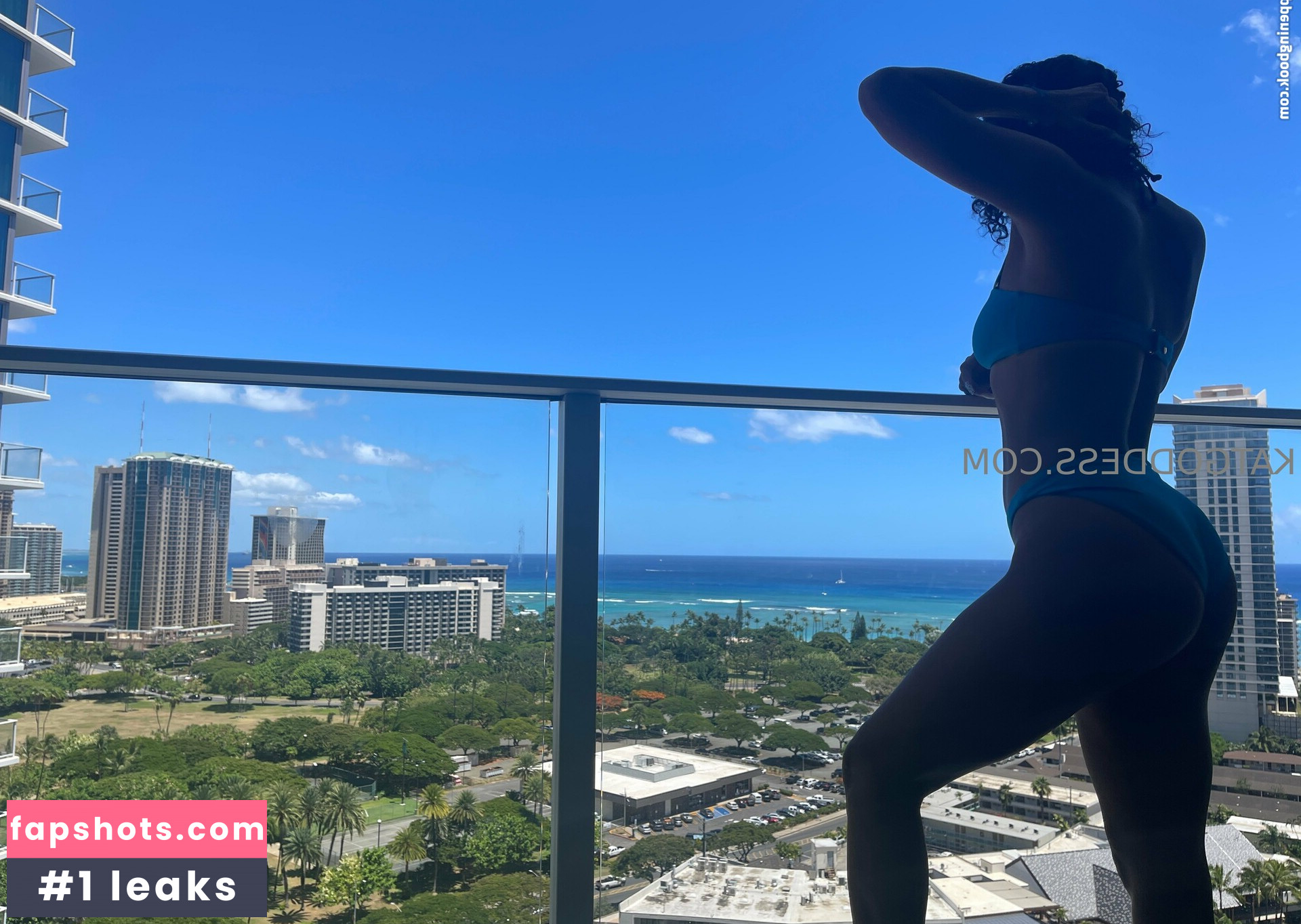 katgoddesstease gallery photo #15