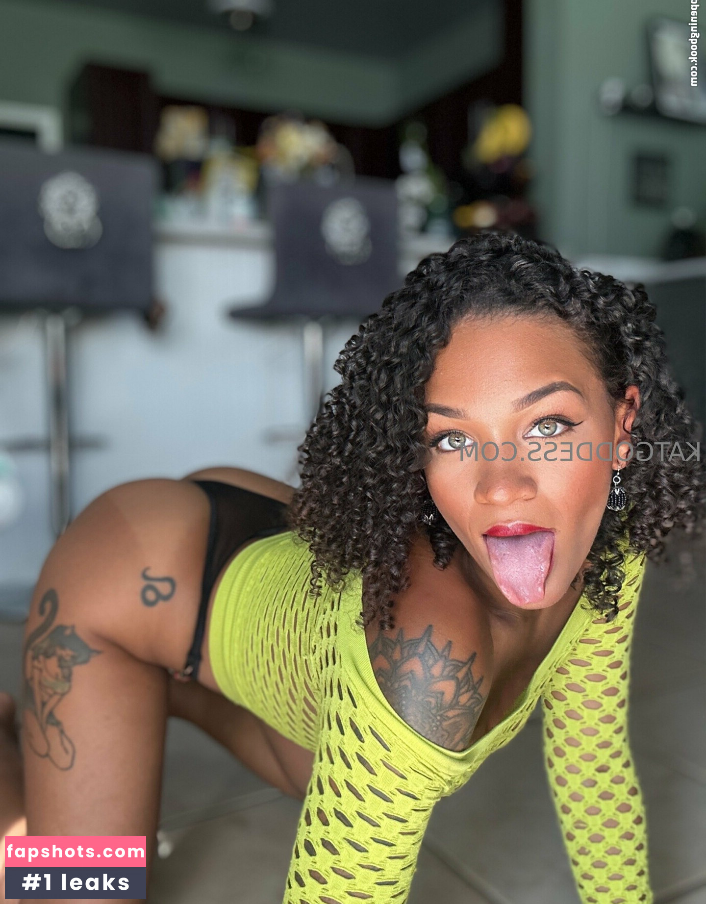 katgoddesstease gallery photo #10