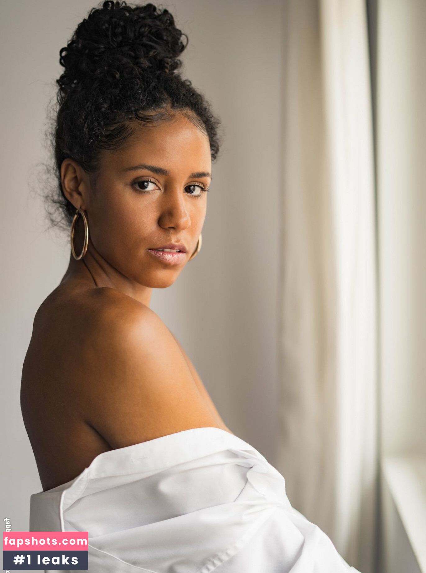 Katharina Hale gallery photo #40