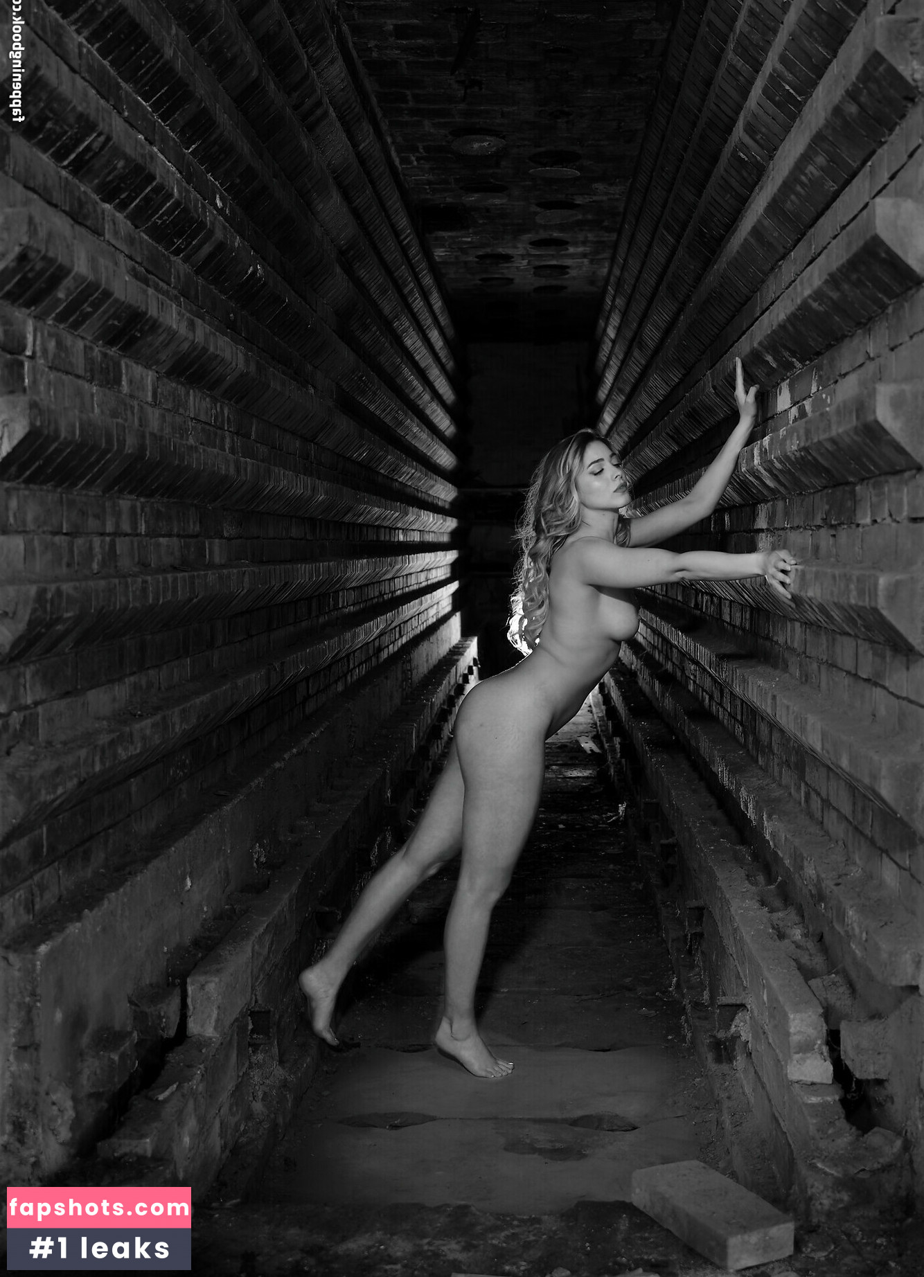 Katharina Reiss gallery photo #7