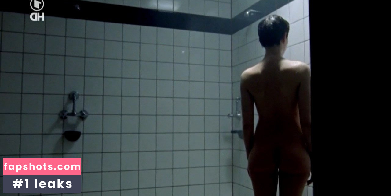 Katharina Schüttler gallery photo #26