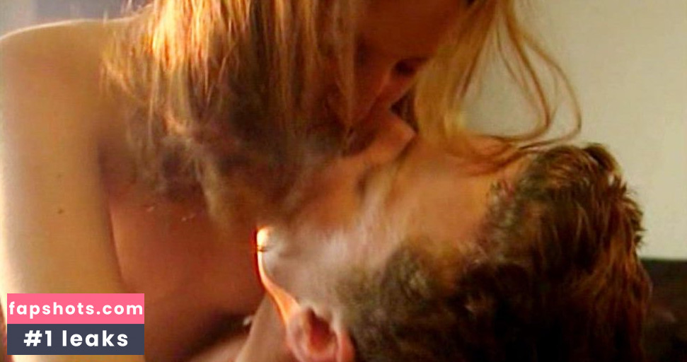 Katharina Schüttler gallery photo #85