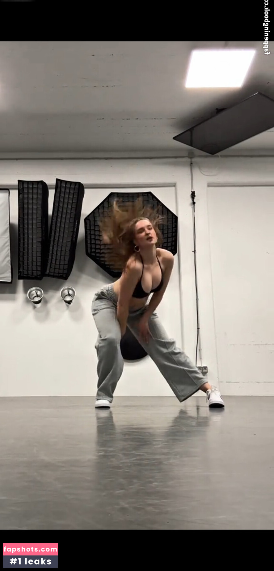 KatharinaKnoch gallery photo #6