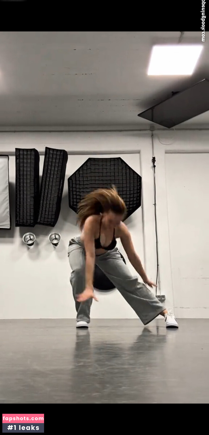 KatharinaKnoch gallery photo #7