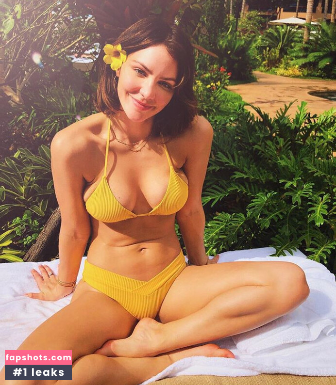 Katharine McPhee gallery photo #36