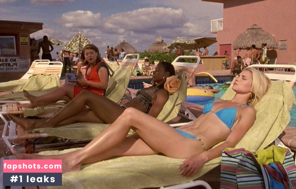 Katherine Bailess gallery photo #42