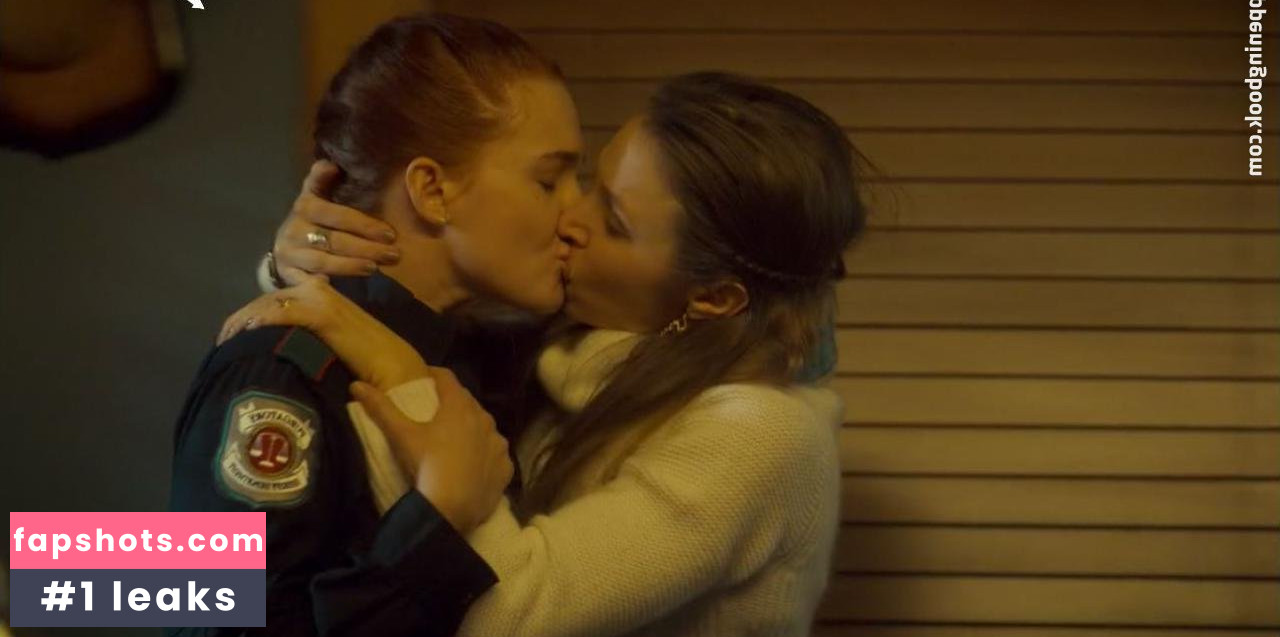 Katherine Barrell gallery photo #18