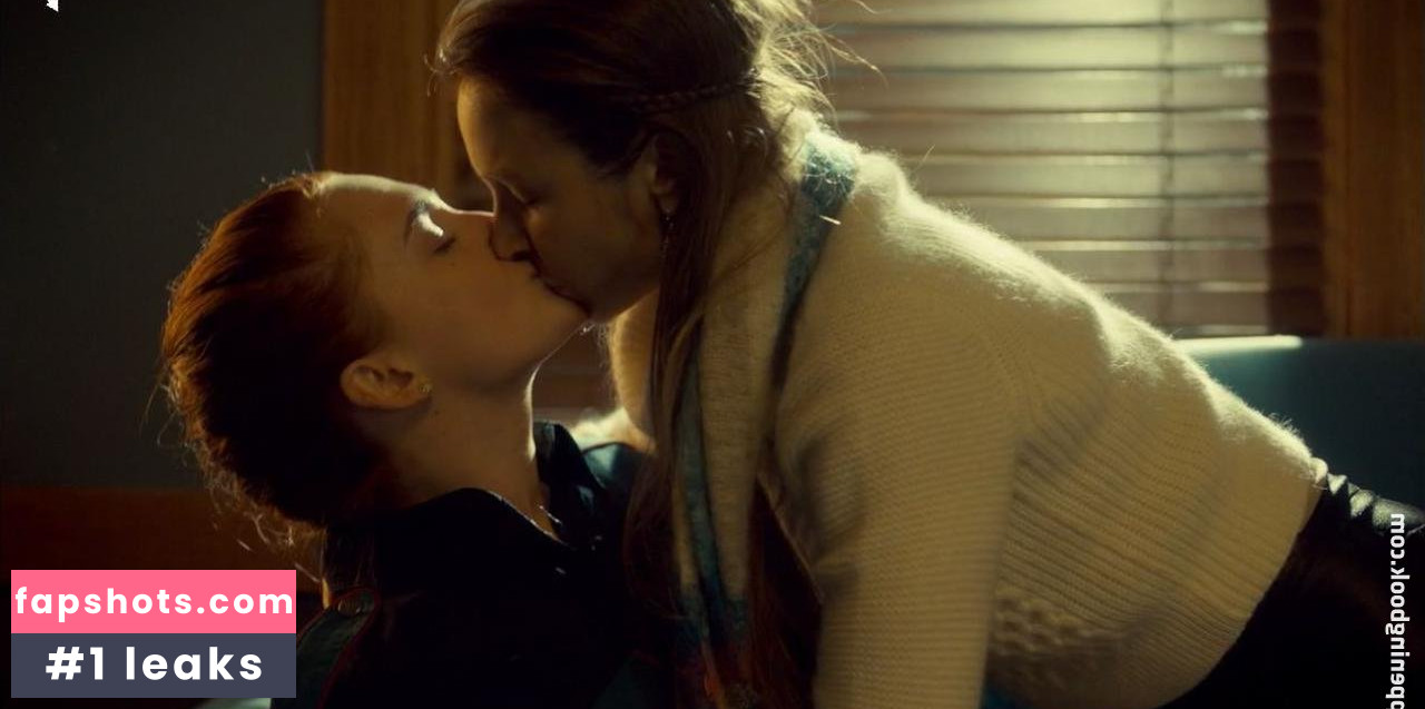 Katherine Barrell gallery photo #20