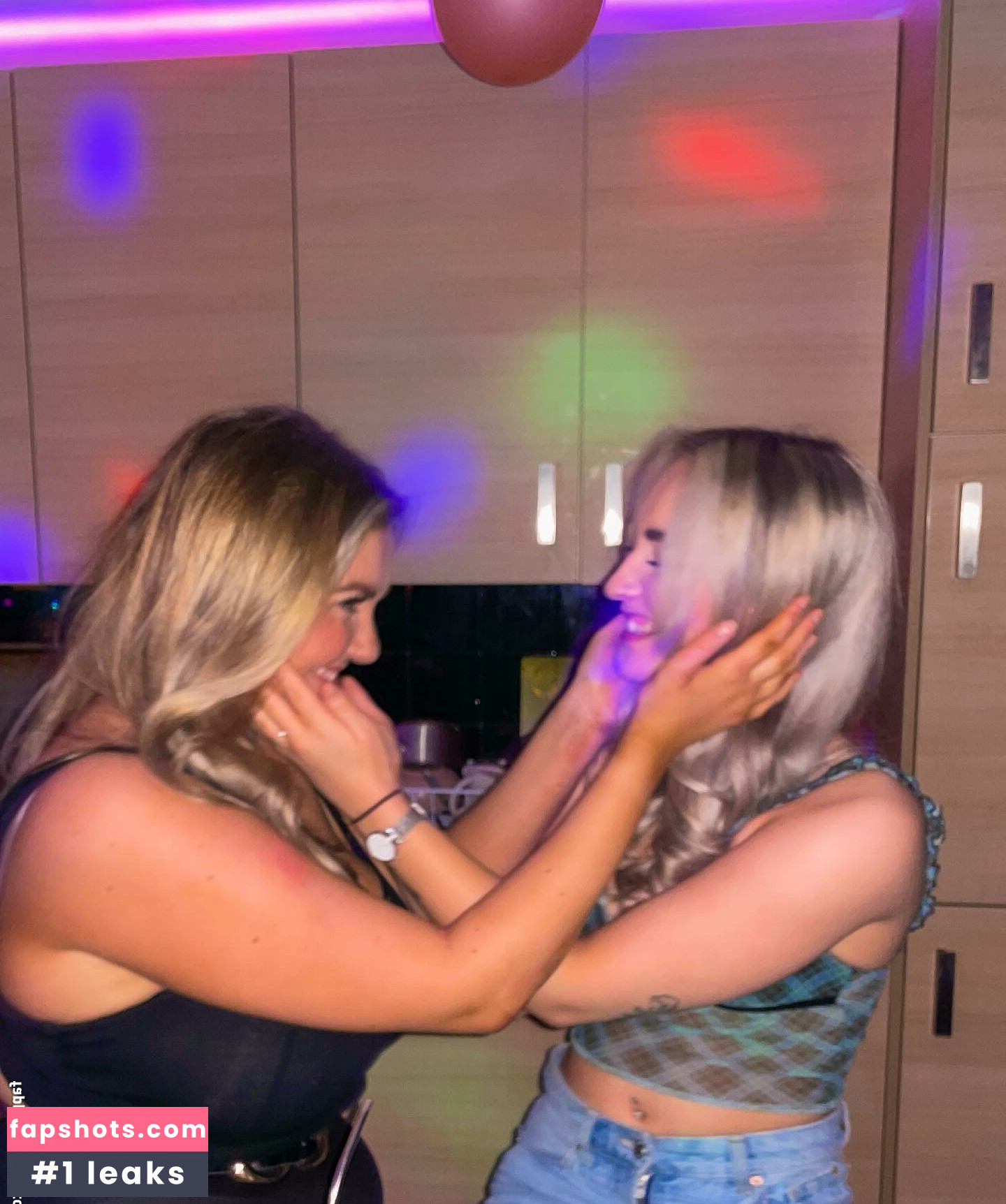 Katherine H Nahé úniky fotek pouze od fanoušků #14 - Fapshots