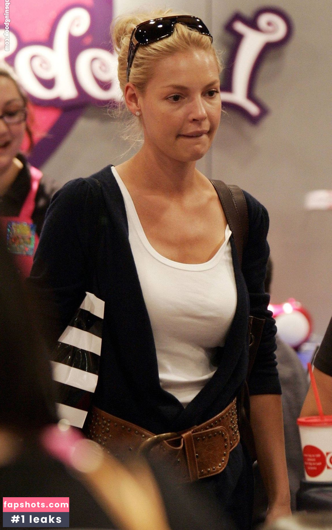 Katherine Heigl Nude Leaks OnlyFans Photos #111 - LeakJerk