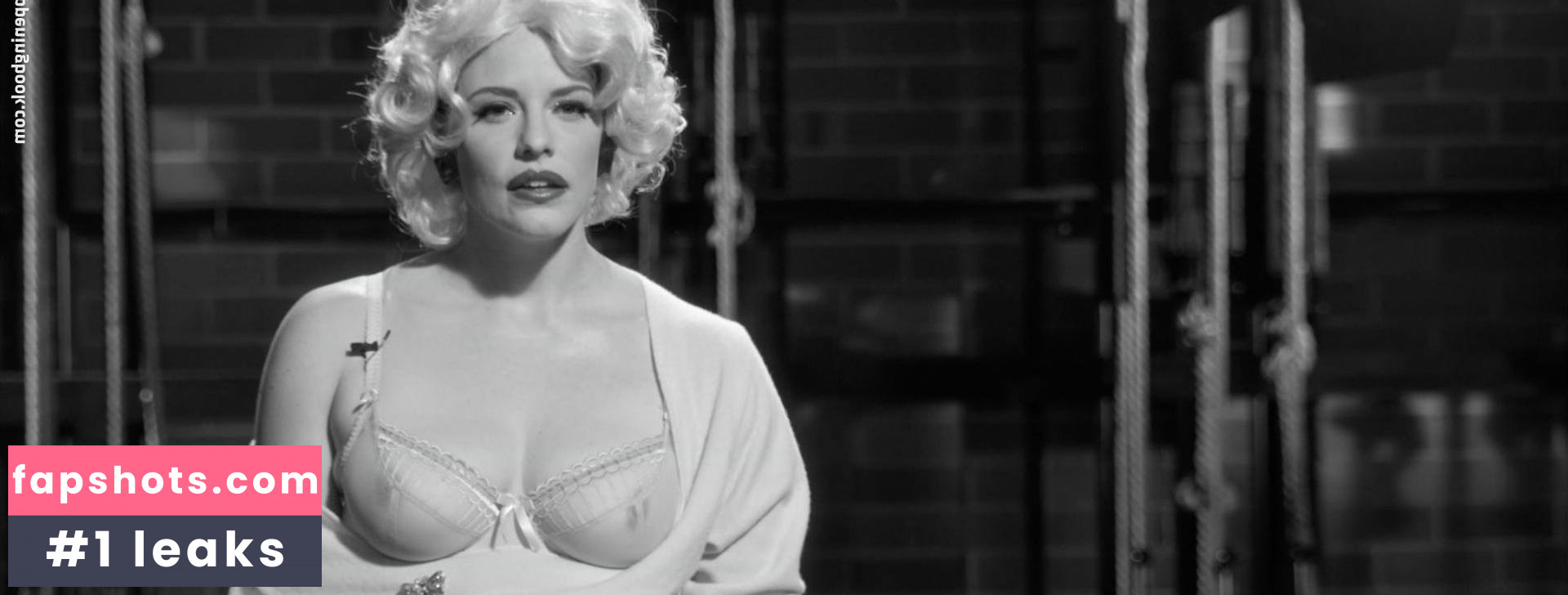 Katherine Hicks gallery photo #6