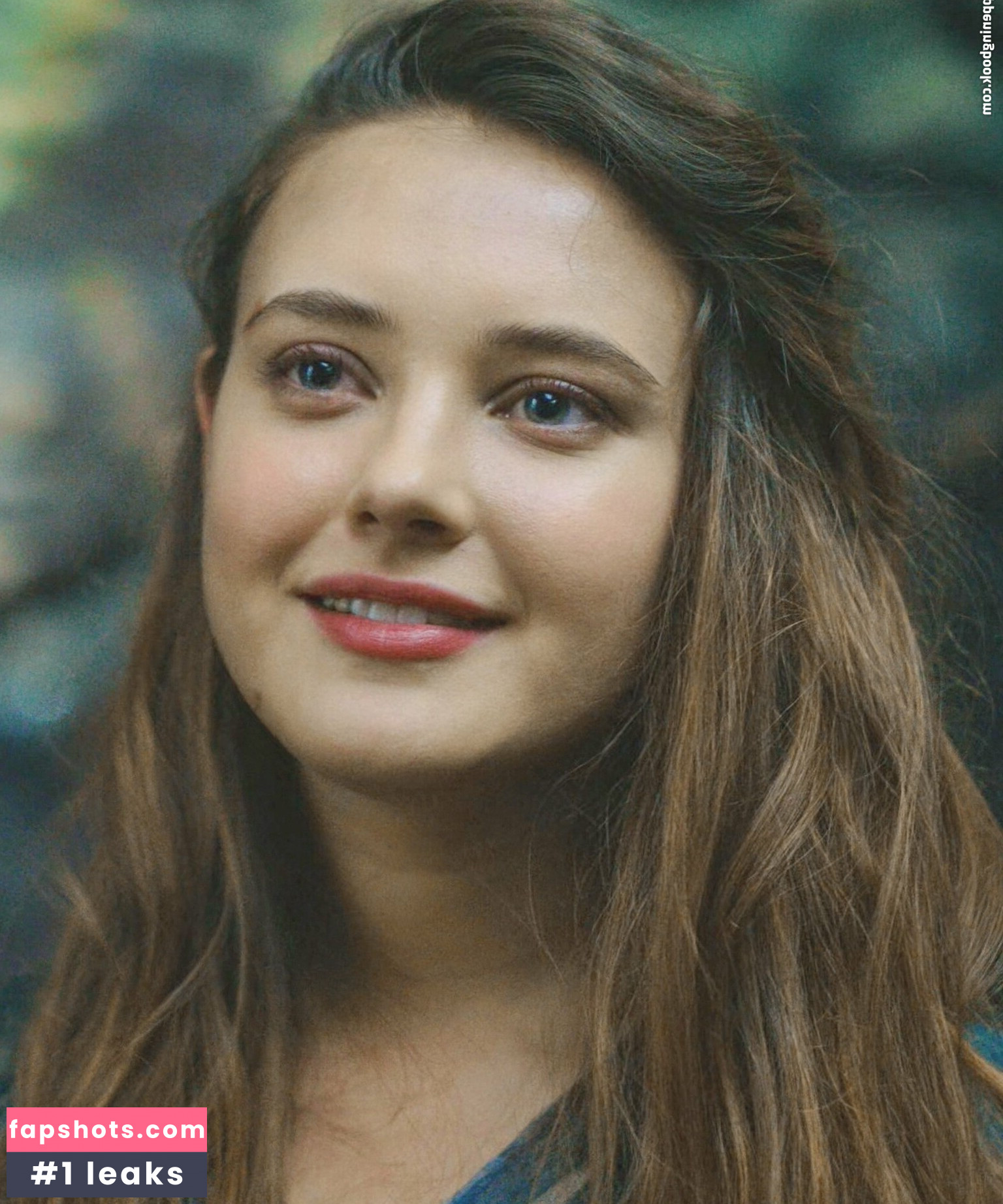 Katherine Langford gallery photo #19