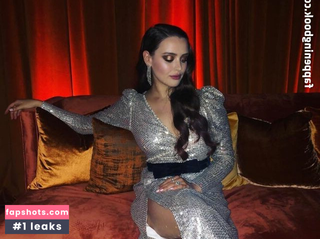 Katherine Langford gallery photo #27