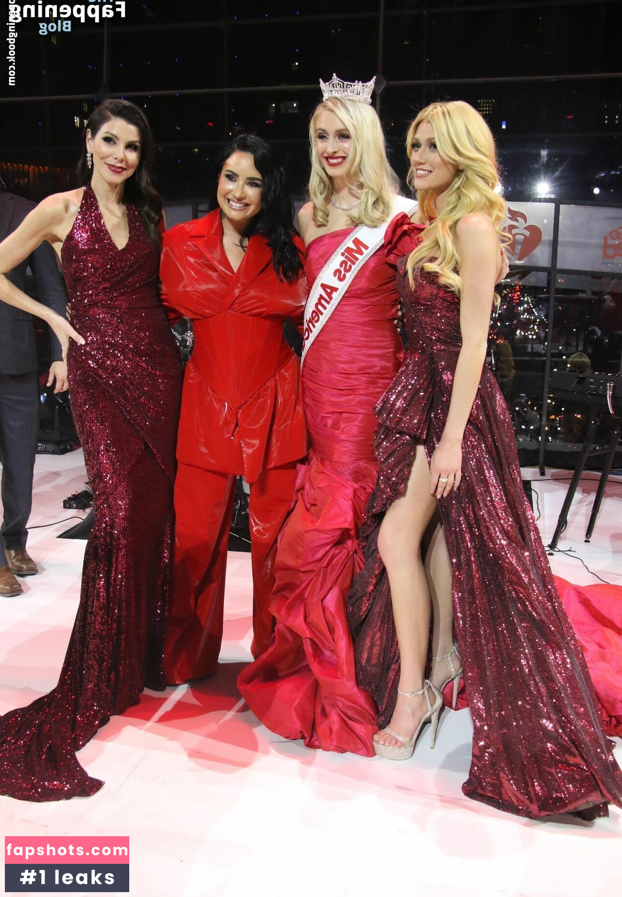 Katherine McNamara gallery photo #124