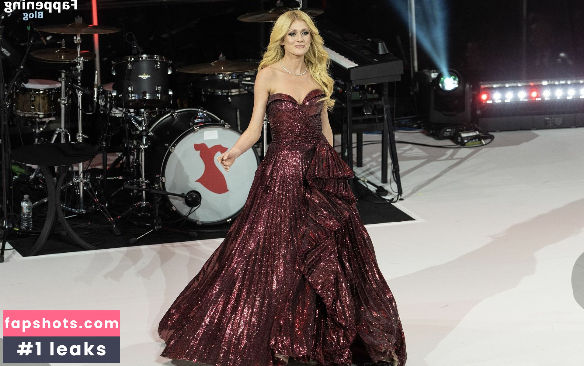 Katherine McNamara gallery photo #138