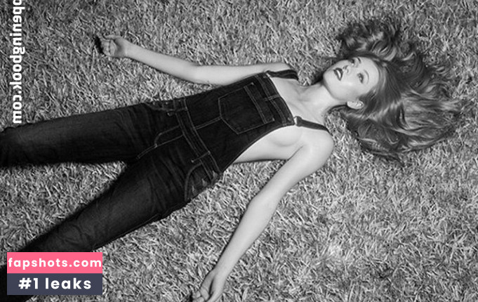 Katherine McNamara gallery photo #186