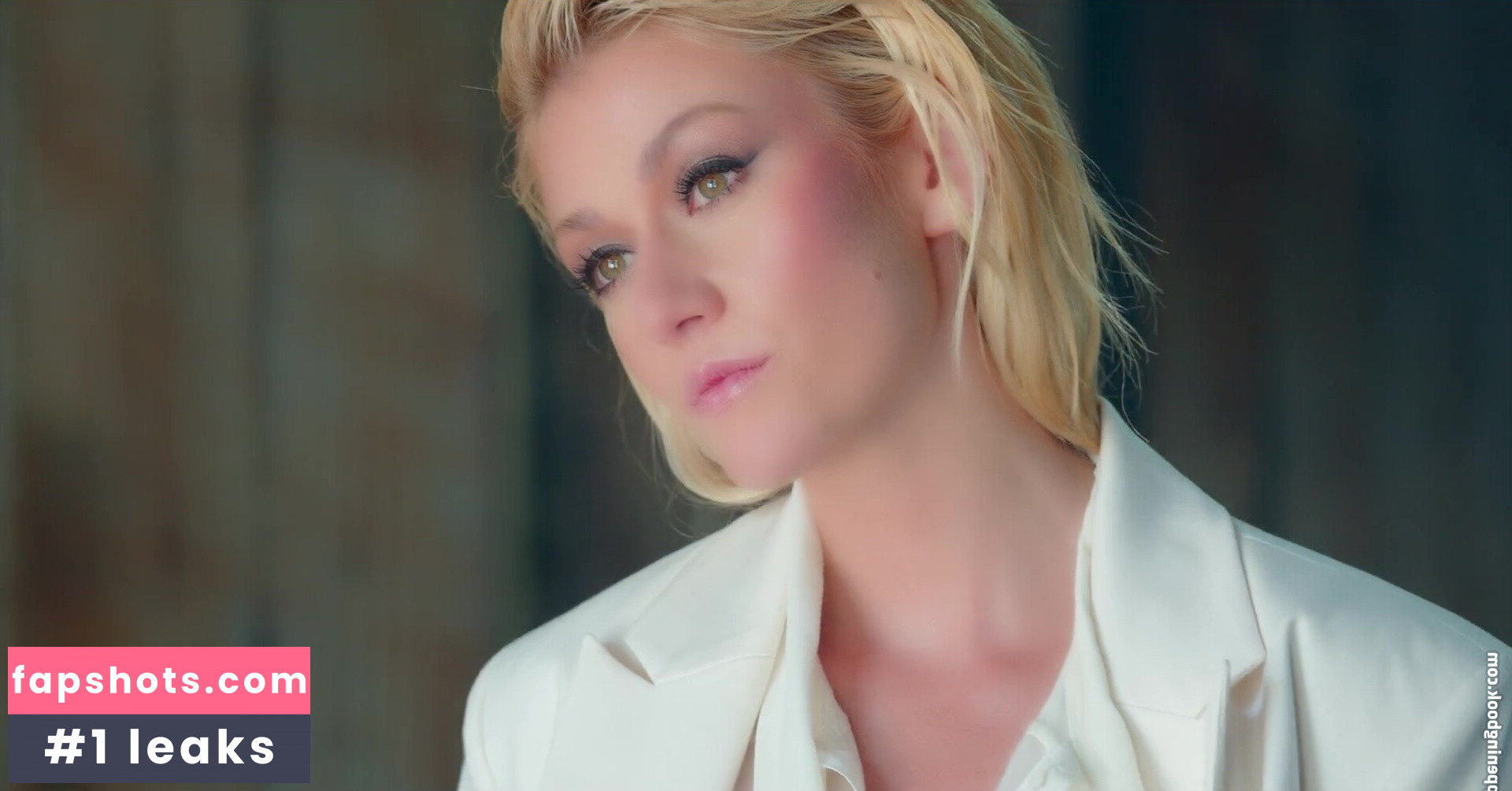 Katherine McNamara gallery photo #257